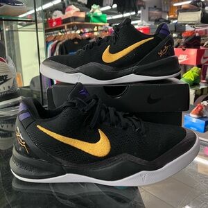 Women’s Nike Kobe 8 Lakers Away Size 5